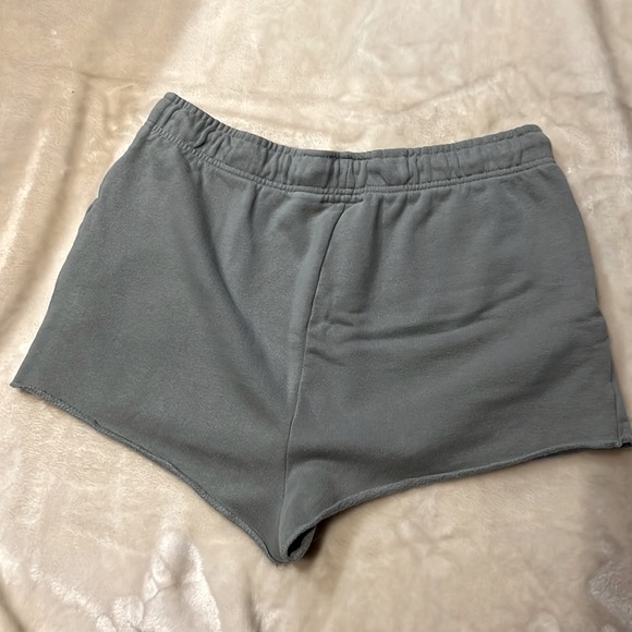 IVORY ELLA 🐘 100% ORGANIC COTTON GREEN ELEPHANT SWEAT PANT SHORTS Women’s XXL/18 - Picture 2 of 11